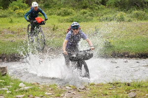The Difference Between Platform and Clipless Pedals | Which One is Right for You?