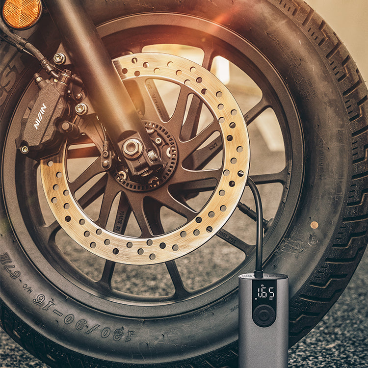ROCKBROS Electric Bike Pump with Digital Display Schrader/Presta Valve
