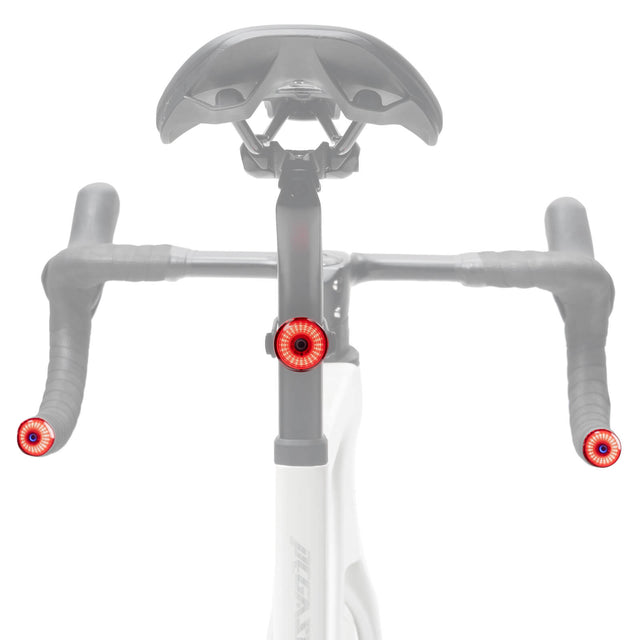 ROCKBROS R0 Smart Brake-Sensing Waterproof Tail Handle Plug Light with Auto Sync, designed for enhanced safety and visibility during cycling.